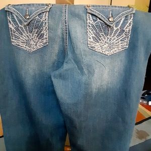 New Code bleu capri Jean's size 18w